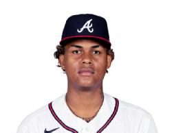 Cristian Pache portrait