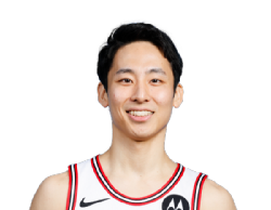 Yuki Kawamura portrait