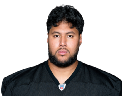 Troy Fautanu portrait