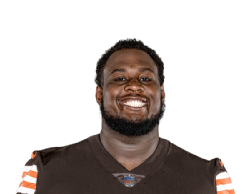 Dawand Jones portrait
