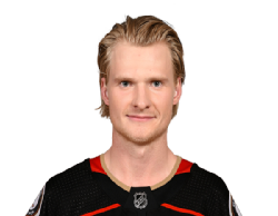 Danton Heinen portrait