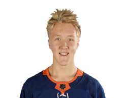 Simon Holmstrom portrait