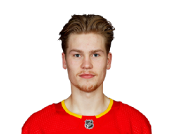 Connor Zary portrait
