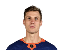 Casey Cizikas portrait
